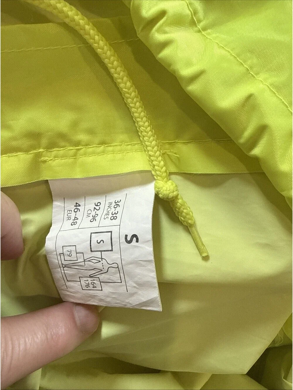 Portwest Rain Jacket Hooded Size S Neon Yellow Waterproof  S440 Pre Owned